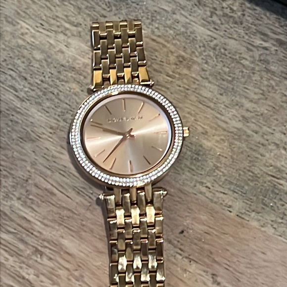 Michael Kors Watch - Picture 2 of 2